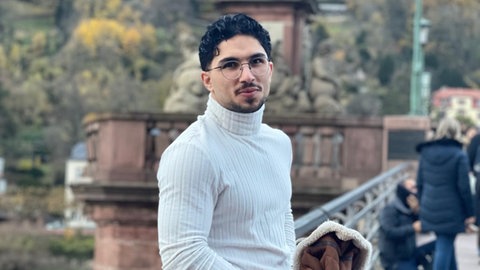 Portraitfoto von Ramzi Awat Nabi. Er wurde in den Irak abgeschoben. Zuvor studierte er Energietechnik an der Hochschule Esslingen.
