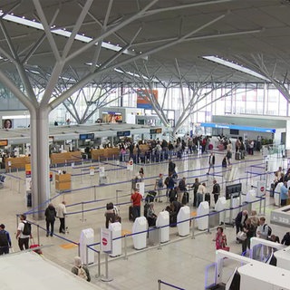 Ferienbilanz in Baden-Württemberg: Das Terminal eines Flughafens
