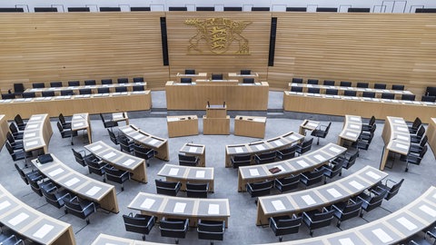 Der Plenarsaal im Landtag von BW: Im BW-Trend wurde die Beliebtheit der Parteien abgefragt