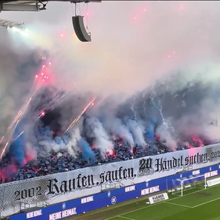 Pyrotechnik im Fußballstadion