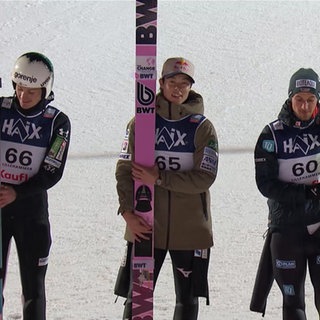 drei Skispringer