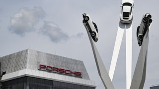 Es wird gespart in der Porsche-Zentrale in Zuffenhausen: Viele Mitarbeiter bekommen keine Prämie.