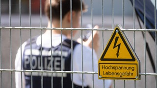 Der baden-württembergische Innenminister Manuel Hagel (CDU) hat einen "Heimatschutzplan" für den Schutz der Menschen im Land im Ernstfall angekündigt.