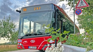 Ein elektrischer Shuttle-Bus zum Zelt-Musik-Festival in Freiburg