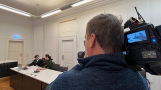 Schüler muss sich vor Gericht verantworten: er soll einen Soldaten mit Memes beleidigt haben 