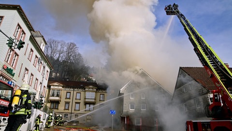Feuerwehr löscht Brand in Furtwangen