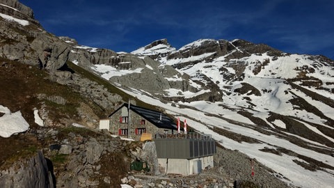 Glärnisch Hütte in den Schweizer Alpen.