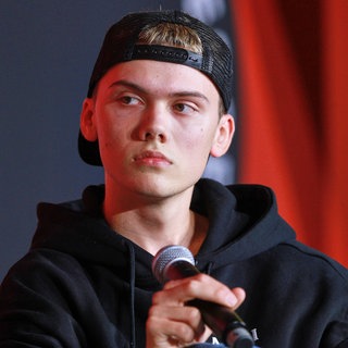 TikTok-Star Noel Dederichs entschuldigt sich bei Social Media für den abgesagten Abistreich.