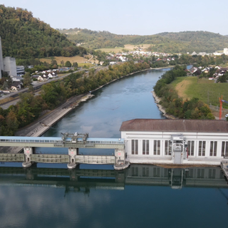 Wasserkraftwerk Reckingen an der deutsch-schweizerischen Grenze