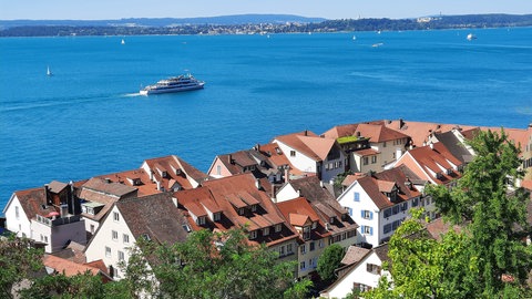 Der Blick von der Schlossterrasse in Meersburg.