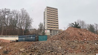 Rückbau des ehemaligen Schwesternwohnheims des früheren Kreiskrankenhauses in Biberach.