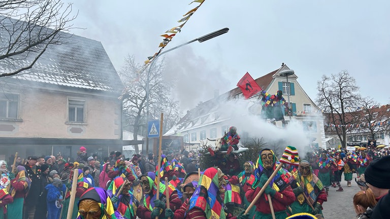 Beste Stimmung bei Narren und Zuschauern beim großen Landschaftstreffen in Aulendorf