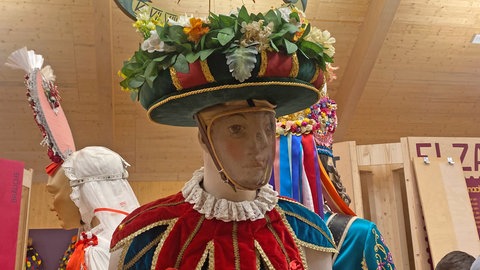 Eine der närrischen Figuren im neuen Fasnachtsmuseum Schloss Langenstein.