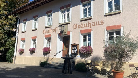 Im Wilhelmsdorfer Ortsteil Zußdorf wird auch die zweite Staffel der Serie "Tschappel" gedreht.