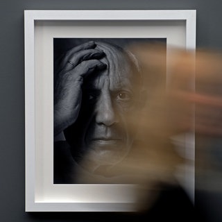 Ein Foto von Pablo Picasso: Ab Mai sind im Lindauer Museum Cavazzen Zeichnungen und Keramiken von ihm zu sehen.