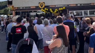 In Weißbach hat ein personalloser Mini-Shop eröffnet. Der digitale Supermarkt soll rund um die Uhr geöffnet haben - inklusive Sonntagsöffnung. Betreiber ist ein Start-up aus Schwäbisch Hall. 