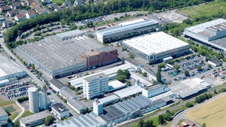 Der Maschienenbauer Weinig von oben: Die Firma aus Tauberbischofsheim will in den kommenden zwei Jahren rund 400 Stellen abbauen.