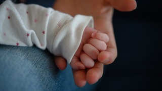 Das Projekt Babylotsin am Hohenloher Krankenhaus in Öhringen wird eingestellt. Es gibt deshalb keine Beratung für Eltern nach der Geburt mehr.