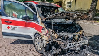 Ein Reha-Transport des DRK ist am Montag in Bad Rappenau abgebrannt.