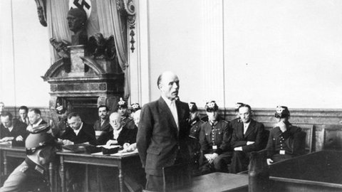 Oberst Fritz Jaeger vor dem Volksgerichtshof in Berlin (Archivbild).