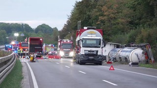 Die A6 musste bei Öhringen (Hohenlohekreis) nach einem Unfall eines Gefahrguttransporters gesperrt werden.
