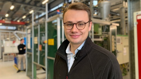 Projektleiter Janne-Constantin Albrecht im Fraunhofer-Institut in Pfinztal (Kreis Karlsruhe)
