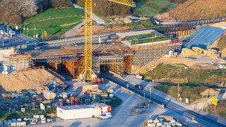 Symbolbild: Bauarbeiten an der A8 Enztalquerung bei Pforzheim