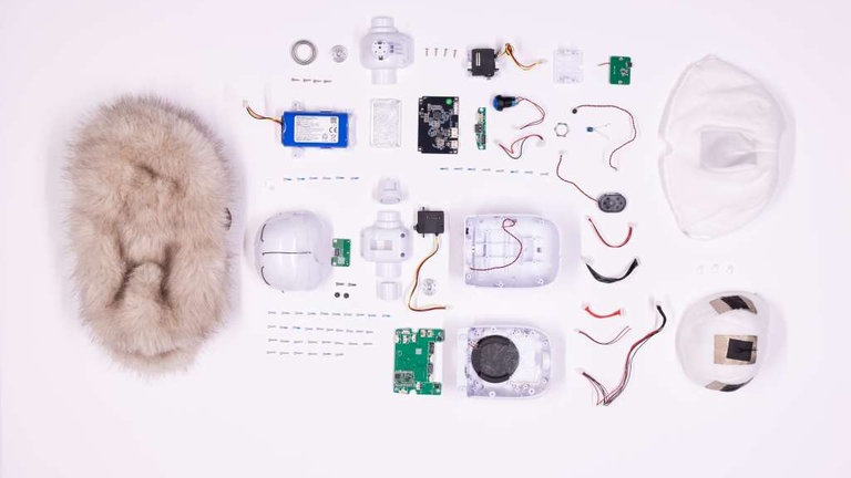 Das Innenleben eines Booboos mit KI aus dem Elektronischen Streichelzoo im ZKM.
