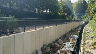 An der Steinbach in Baden-Baden wurden jetzt Maßnahmen umgesetzt, die den Ort vor Hochwasser schützen sollen.