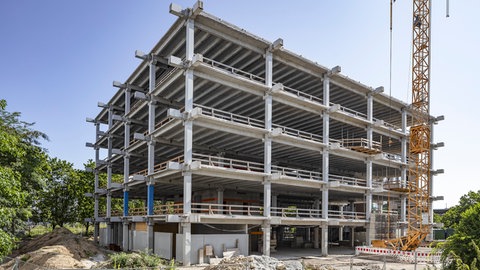 Die Walter-Eucken-Schule in Karlsruhe bis auf den Rohbau zurückgebaut