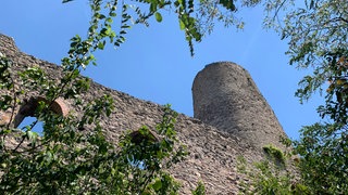 Die Strahlenburg in Schriesheim wurde um 1235 erbaut und wird zum Verkauf angeboten