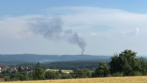 In Mosbach ist ein Silo auf einer Deponie in Brand geraten 