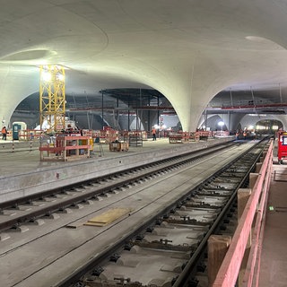 Stuttgart 21 mit neu verlegten Gleisen im Tiefbahnhof