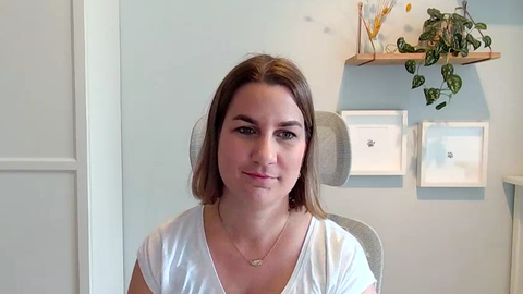 Tierärztin Iris Wagner-Storz bei einem Video-Interview