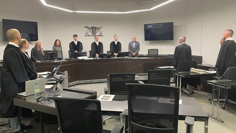Prozessauftakt vor der Wirtschaftsstrafkammer des Landgerichts Stuttgart: Verhandelt wird gegen zwei Unternehmer wegen der Pleite beim Gewa-Tower in Fellbach.