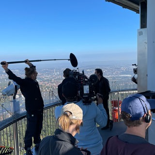 Der Stuttgarter Fernsehturm wird zum "Tatort" der Kommissare Lannert und Bootz.