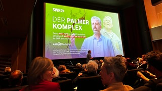 Vor rund 350 Zuschauerinnen und Zuschauern wurde die SWR-Doku "Der Palmer Komplex" erstmals im Kino in Tübingen gezeigt. 