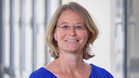 Sandra Müller ist Redaktionsleiterin beim SWR im Studio Tübingen.