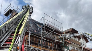 In Horb-Rexingen hat der Dachstuhl eines Hauses gebrannt, das gerade saniert wird. 