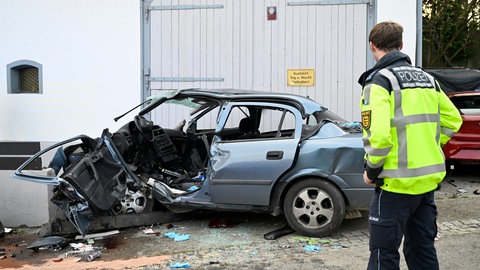Frau stirbt bei Unfall in Mengen