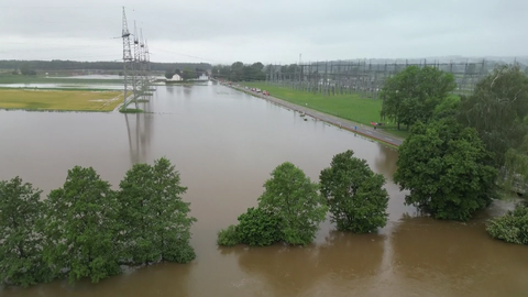 Anfang Juni 2024 stand das Hochwasser auf den Feldern rund um das Umspannwerk in Erbach-Dellmensingen.