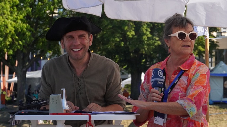 Der SWR auf dem Medienboot beim 14. Internationalen Donaufest in Ulm und Neu-Ulm.
