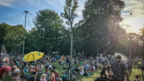 Schwörmontag in der Friedrichsau in Ulm auf der "Dianawiese". 