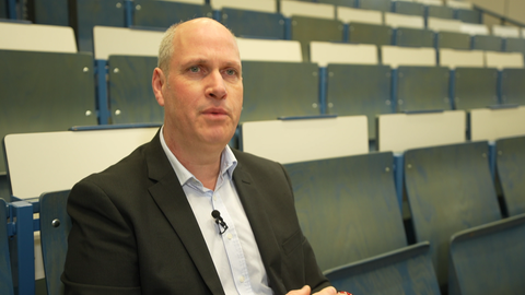 Politik-Professor Markus Linden von der Universität Trier