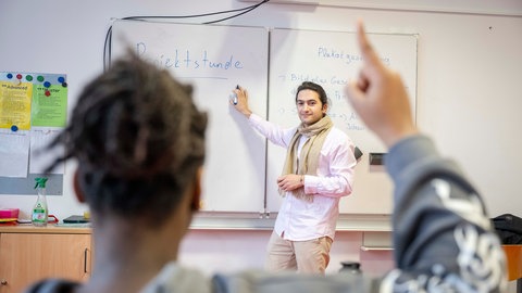 In Rheinland-Pfalz fehlen laut Gewerkschaft 5.000 Lehrer und Lehrerinnen