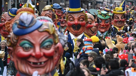 Rosenmontagszug in Mainz