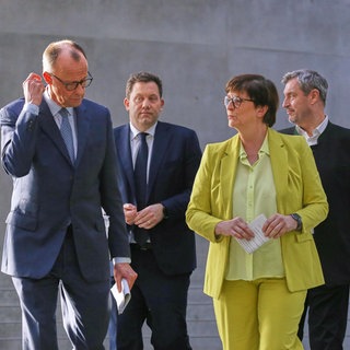 Sondierungen zwischen Union und SPD: (v. l. n. r.) Friedrich Merz (CDU), Lars Klingbeil, Saskia Esken (beide SPD) und Markus Söder (CSU).