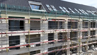 In Rheinland-Pfalz sind die Immobilienkaufpreise in Boomregionen gesunken.
