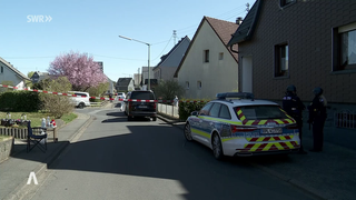 Polizeiabsperrung am Tatort
