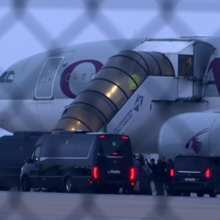Sechs Straftäter wurden mit einem Abschiebeflug aus Rheinnland-Pfalz nach Afghanistan ausgeflogen. Insgesamt befanden sich 81 Geflüchtete in der Maschine, die auf Betreiben der Bundesregierung nach Kabul geflogen ist.